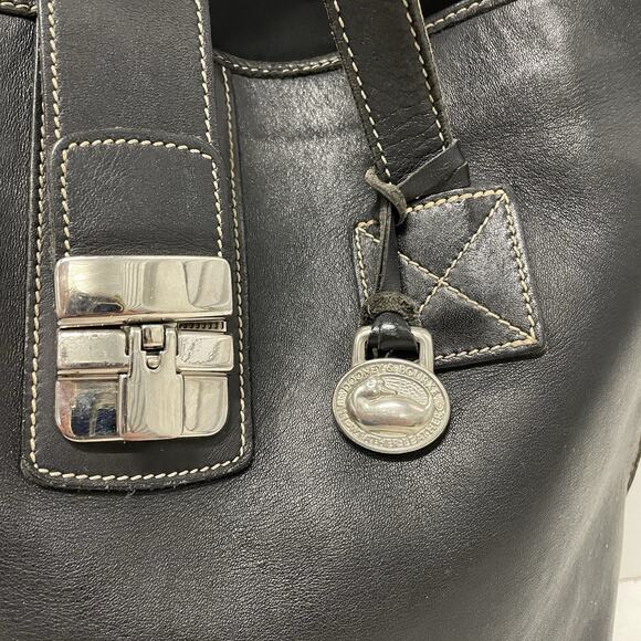 Vintage DOONEY & BOURKE Black Leather Bucket Tote Bag All Weather Purse Charm - Picture 4 of 10